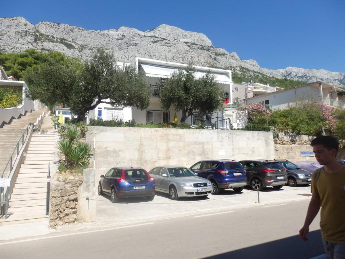 Apartmani Stipan Brela Exterior photo